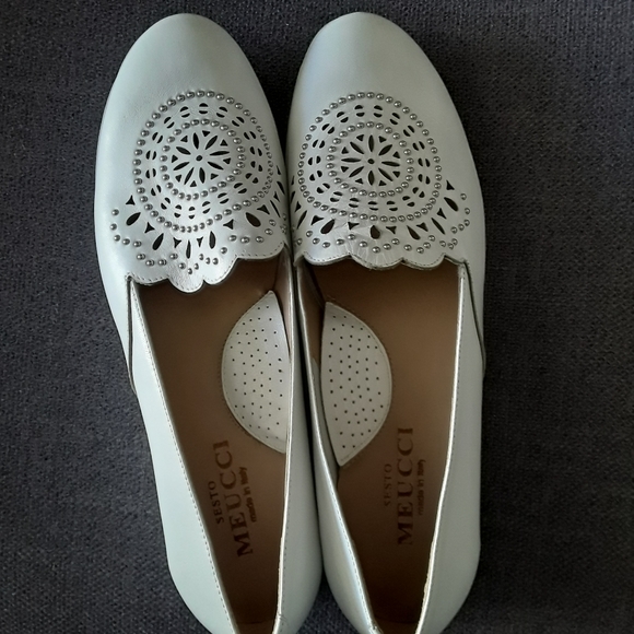 Sesto Meucci Ladies Flats - Picture 1 of 10